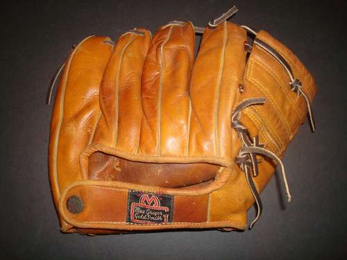 Bob Thomson MacGregor Goldsmith G108 Back